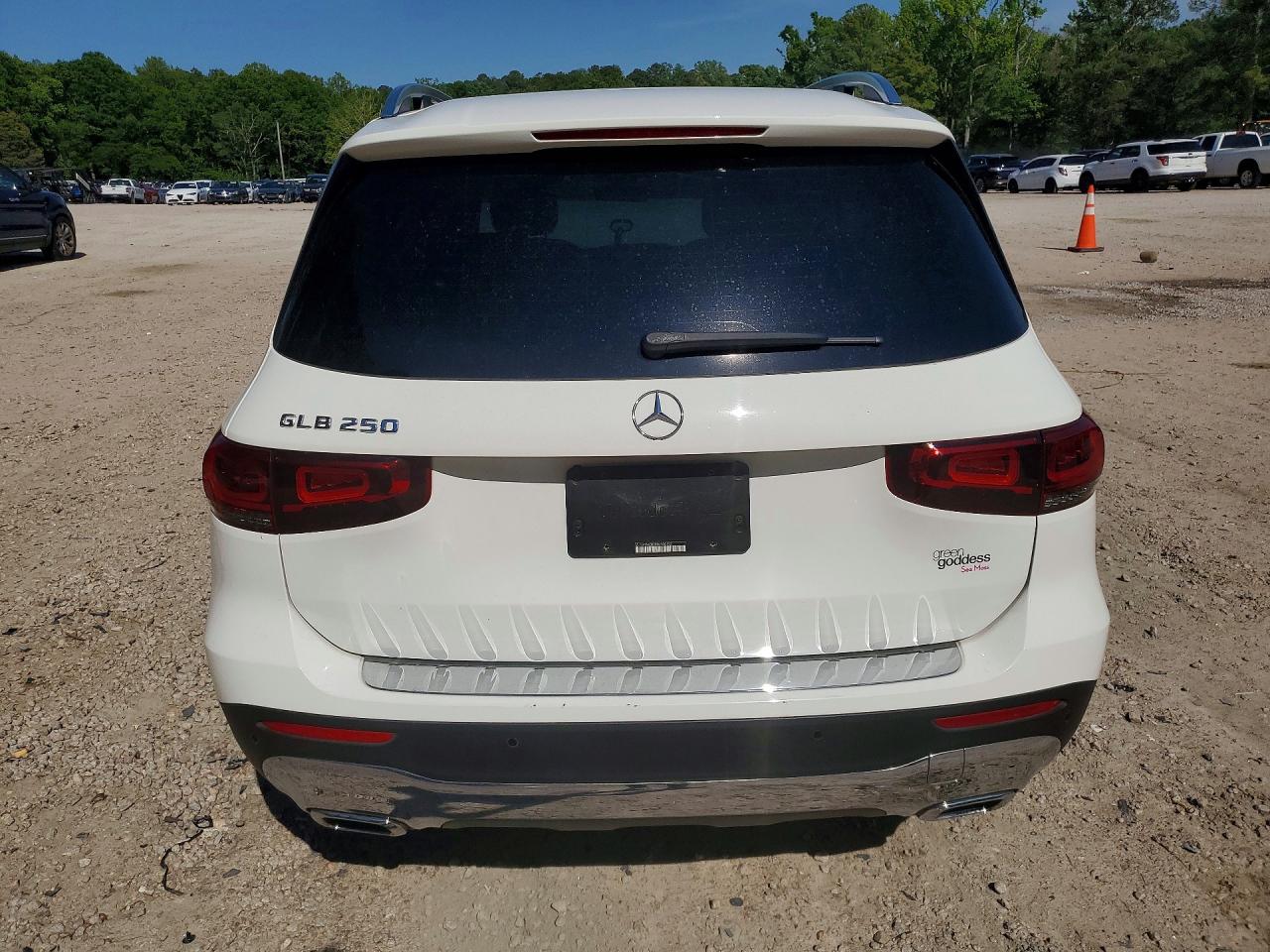 2021 MERCEDES-BENZ GLB