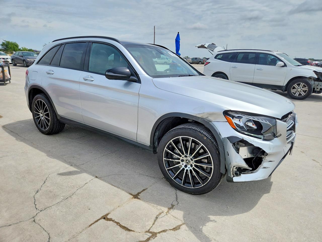 2018 MERCEDES-BENZ GLC — ?