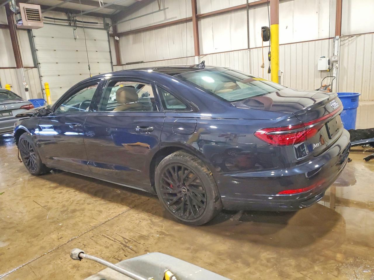 2021 AUDI A8
