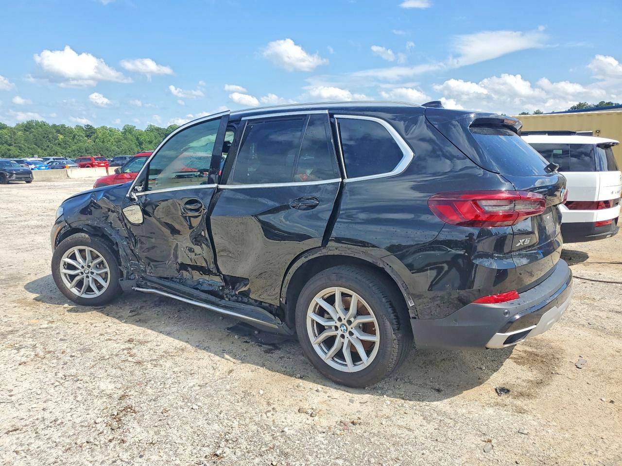 2022 BMW X5