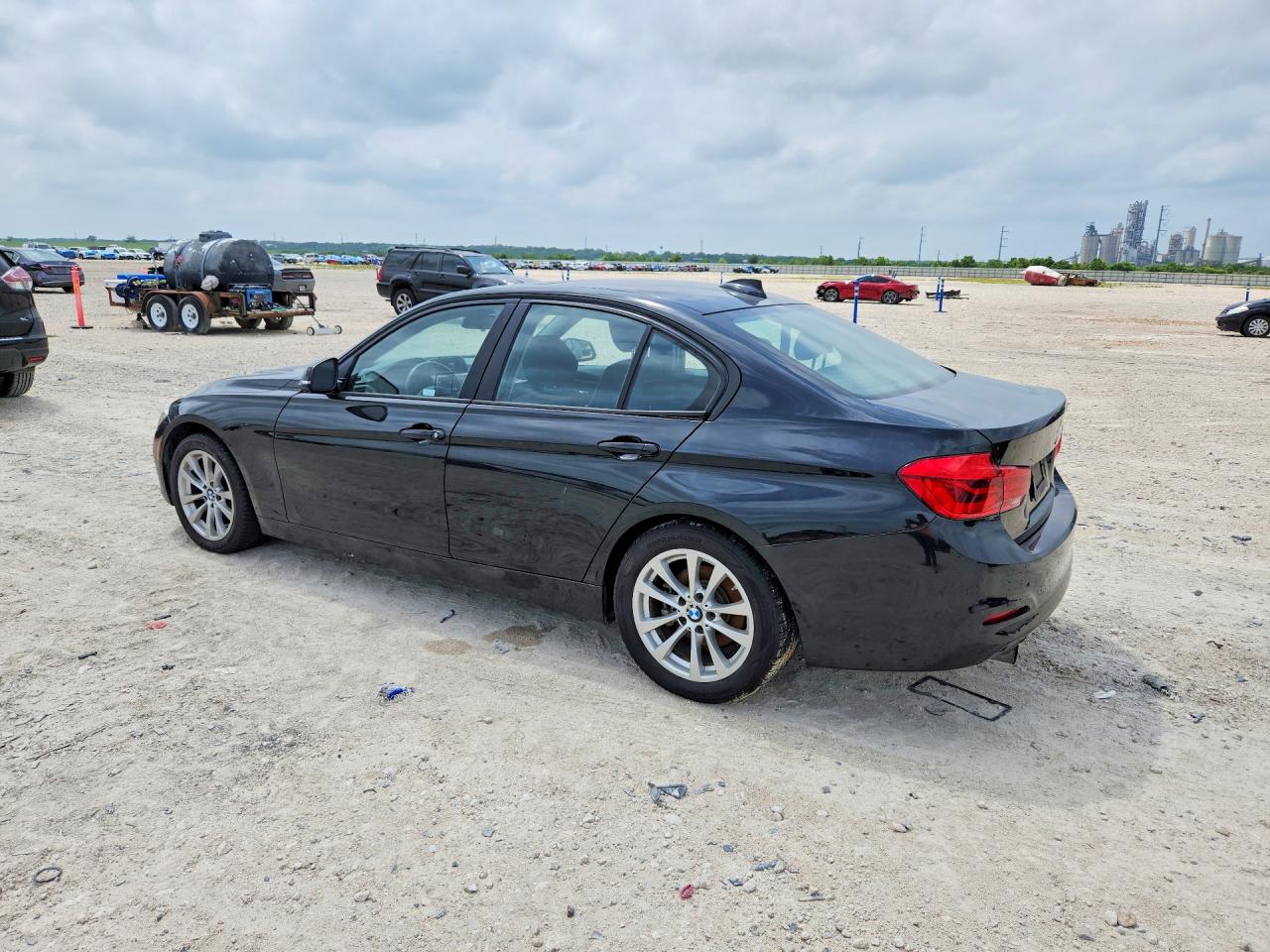 2018 BMW 320