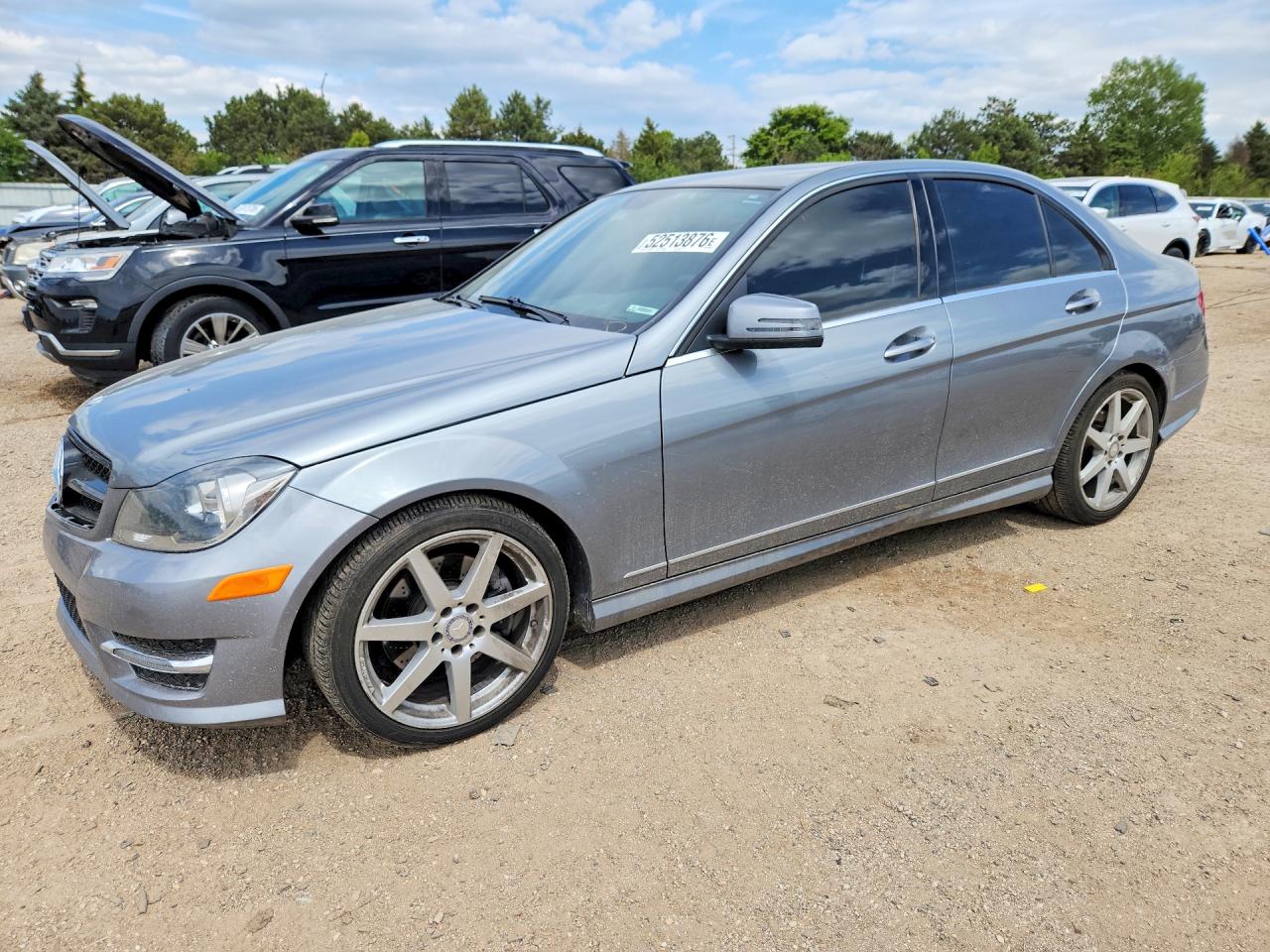 2014 MERCEDES-BENZ C