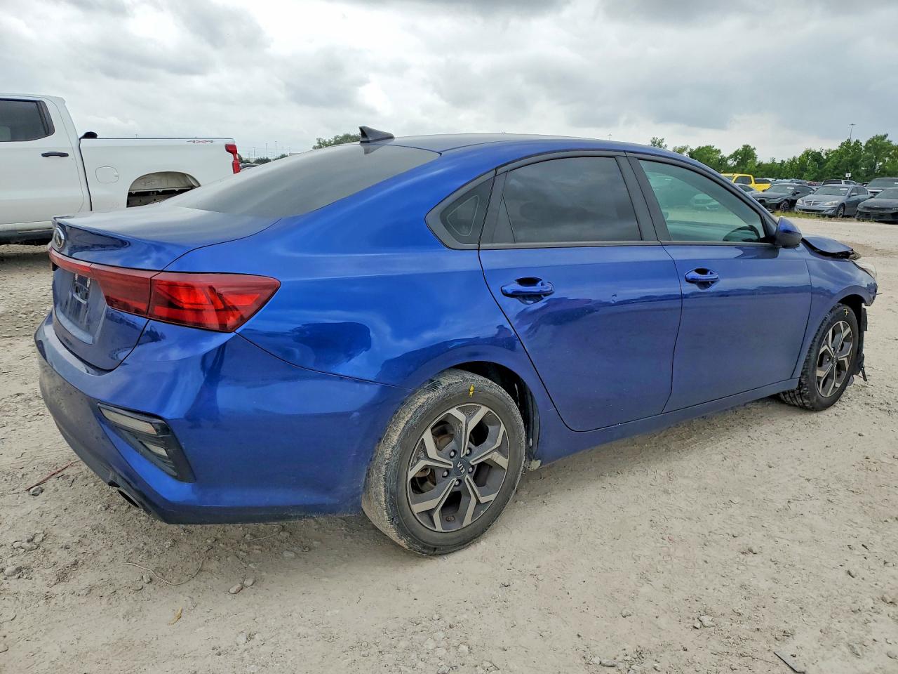 2019 KIA FORTE