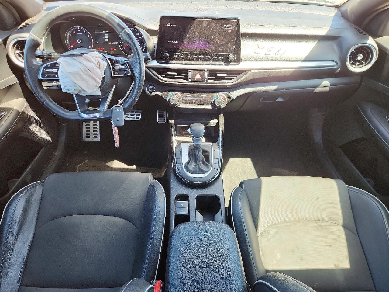 2022 KIA FORTE
