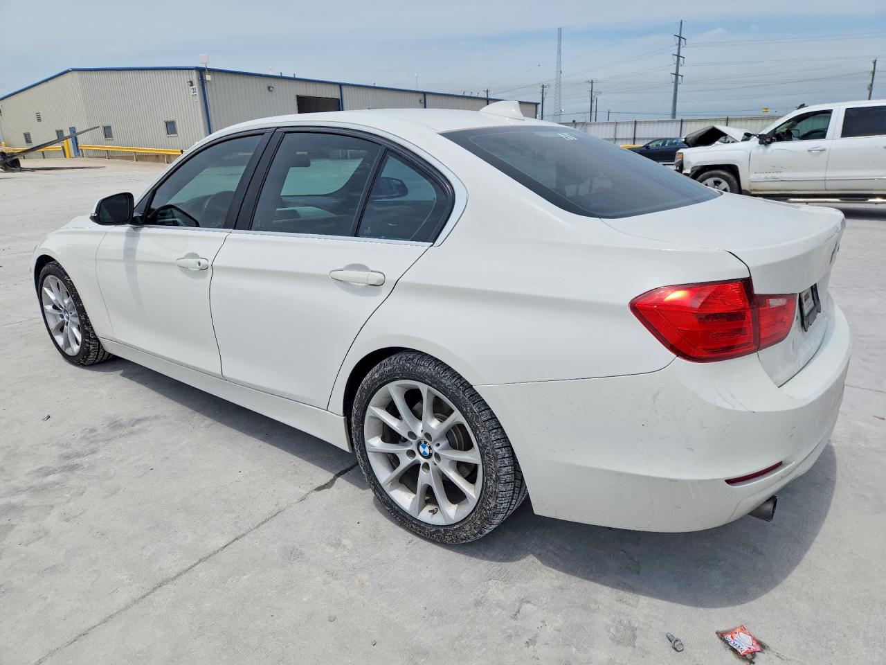 2015 BMW 3-Series 320