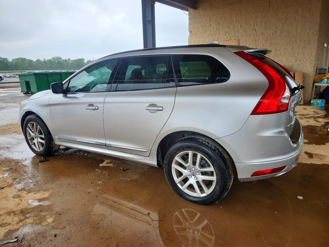 2017 VOLVO XC60