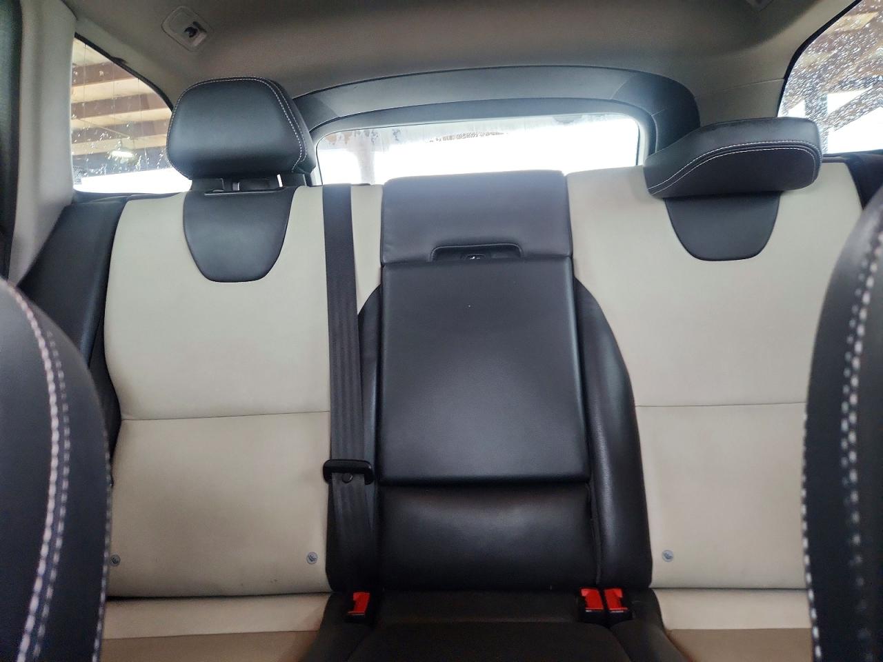 2017 VOLVO XC60