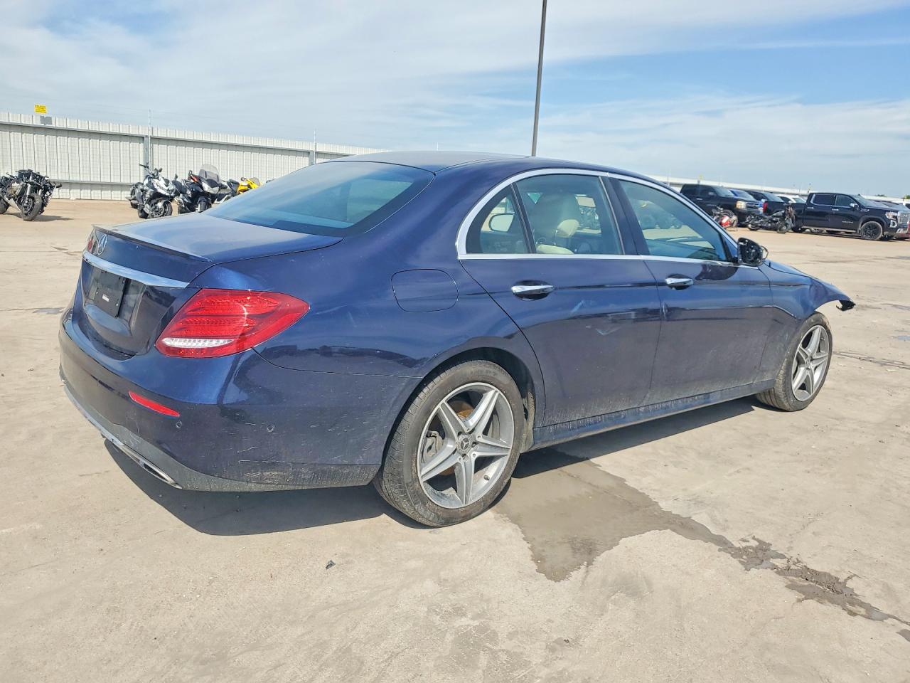 2018 MERCEDES-BENZ E