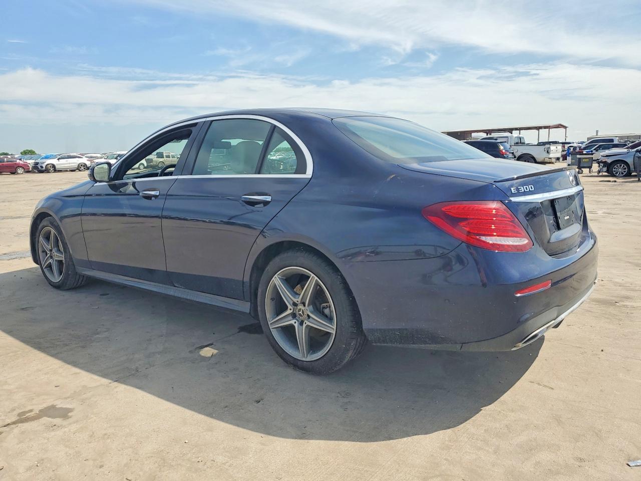 2018 MERCEDES-BENZ E