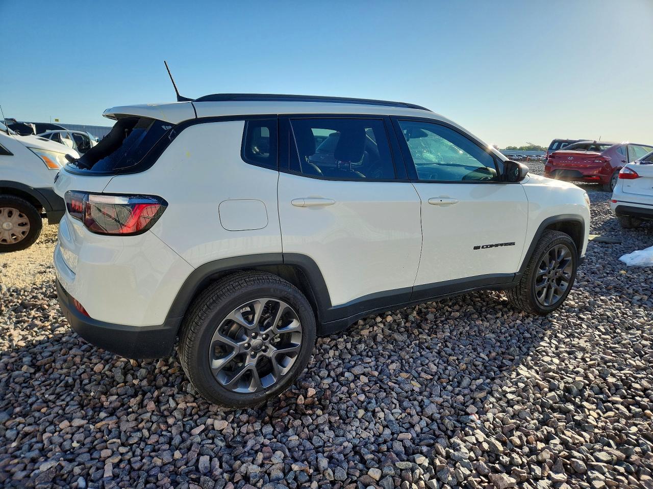 2021 JEEP COMPASS