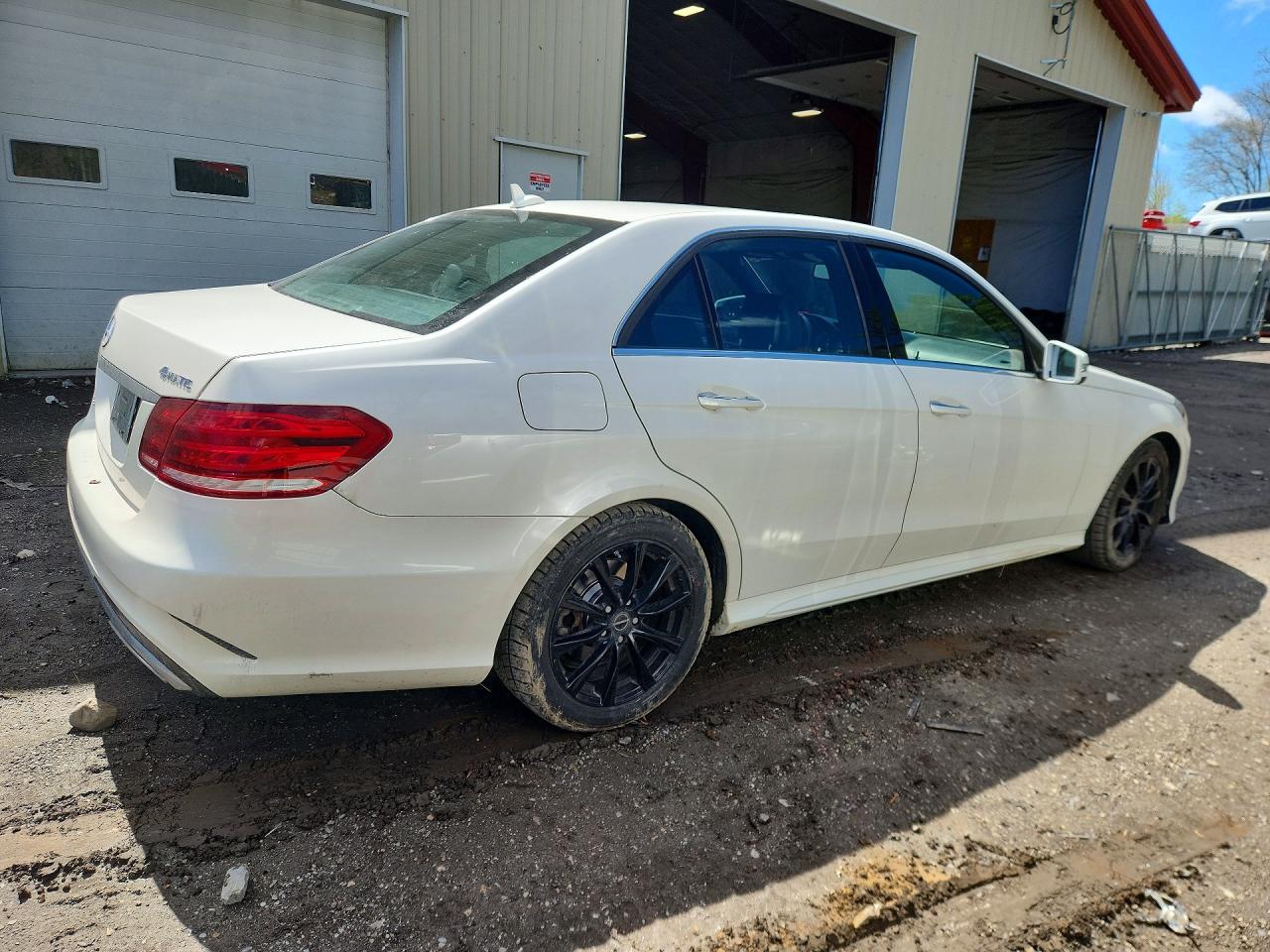 2014 MERCEDES-BENZ E