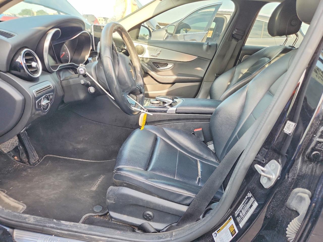2016 MERCEDES-BENZ C