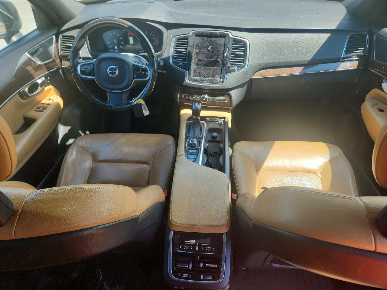 2016 VOLVO XC90