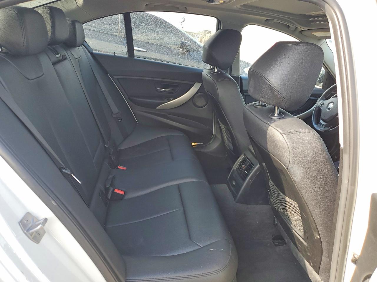 2018 BMW 320