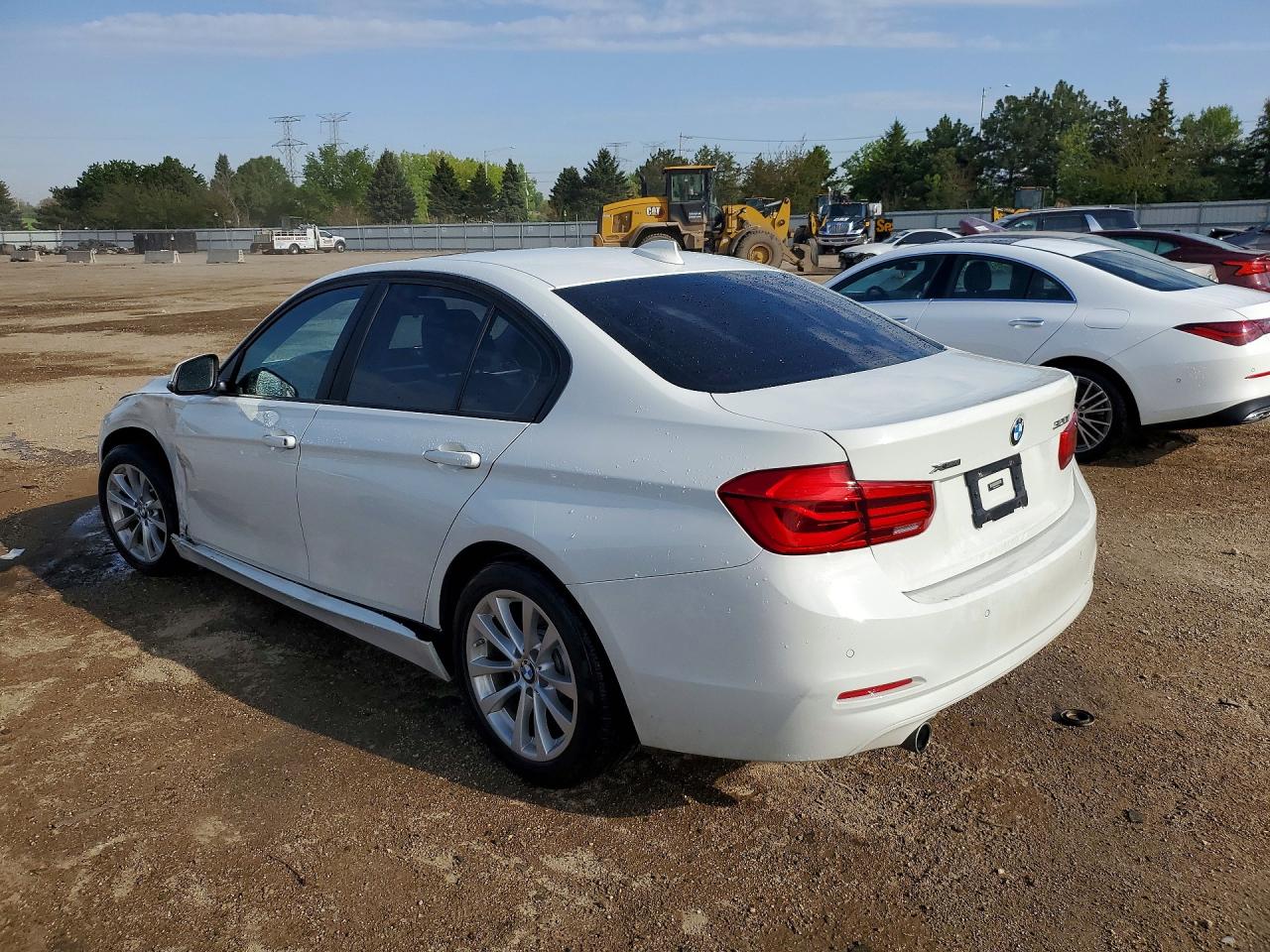 2018 BMW 320