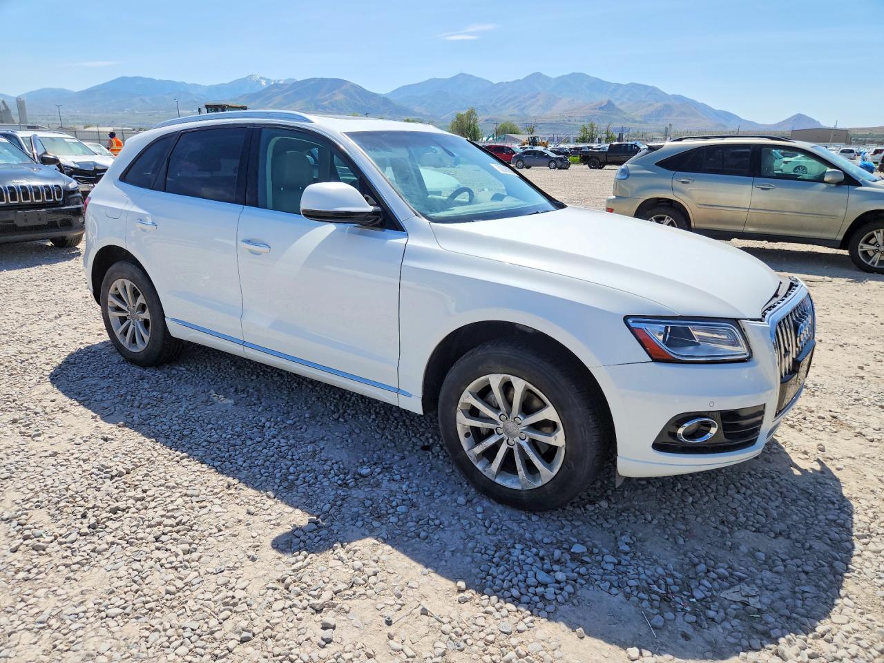 2015 AUDI Q5