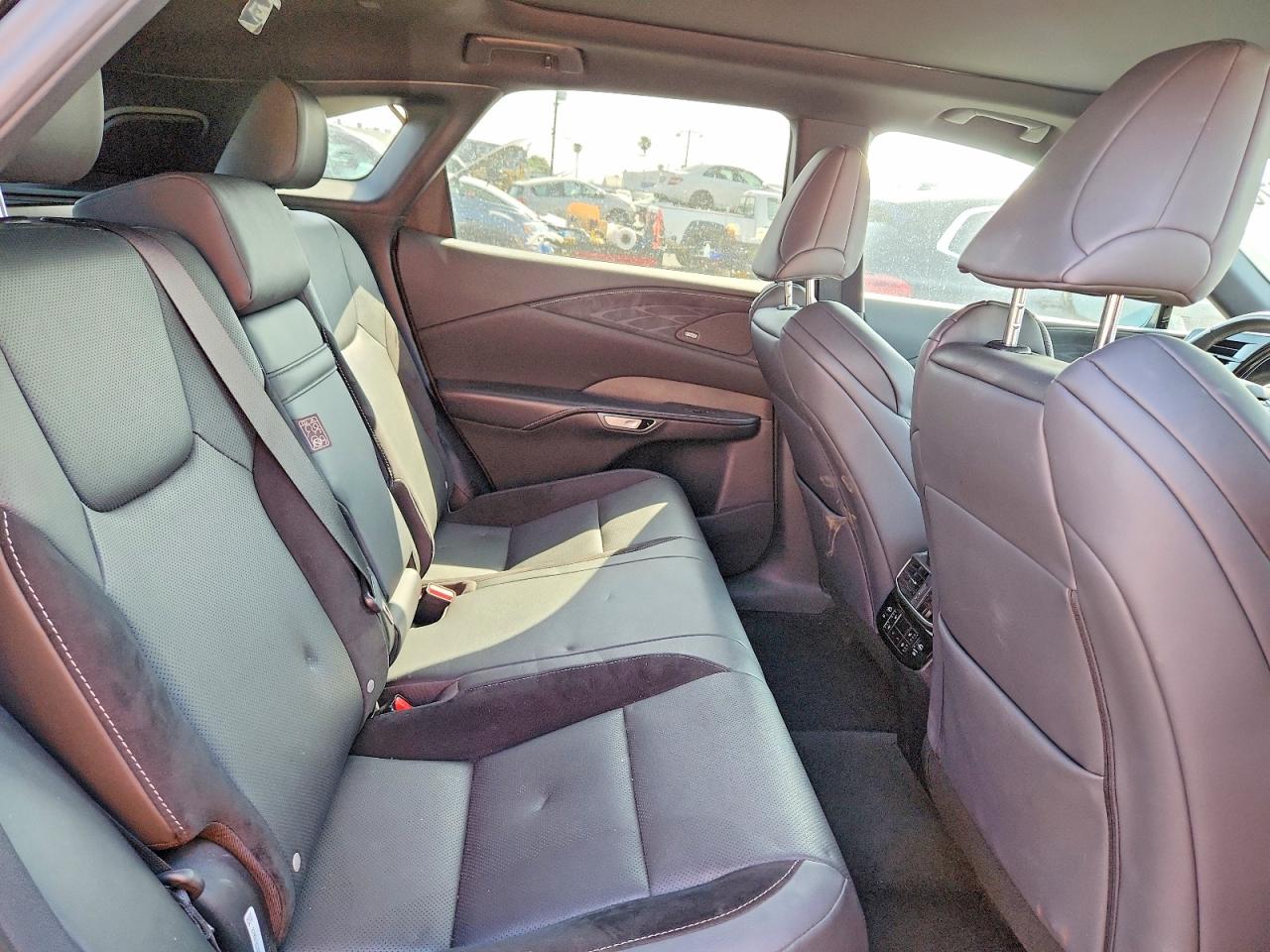 2023 LEXUS RX