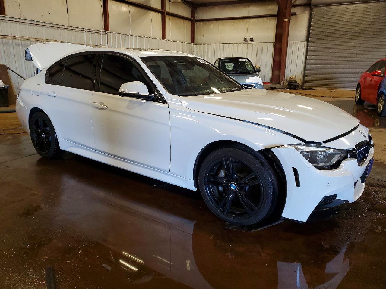 2018 BMW 3-Series 330