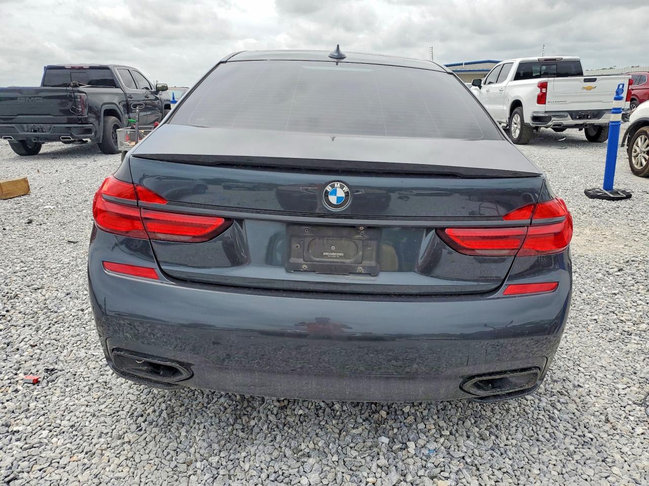2019 BMW 7-Series 740