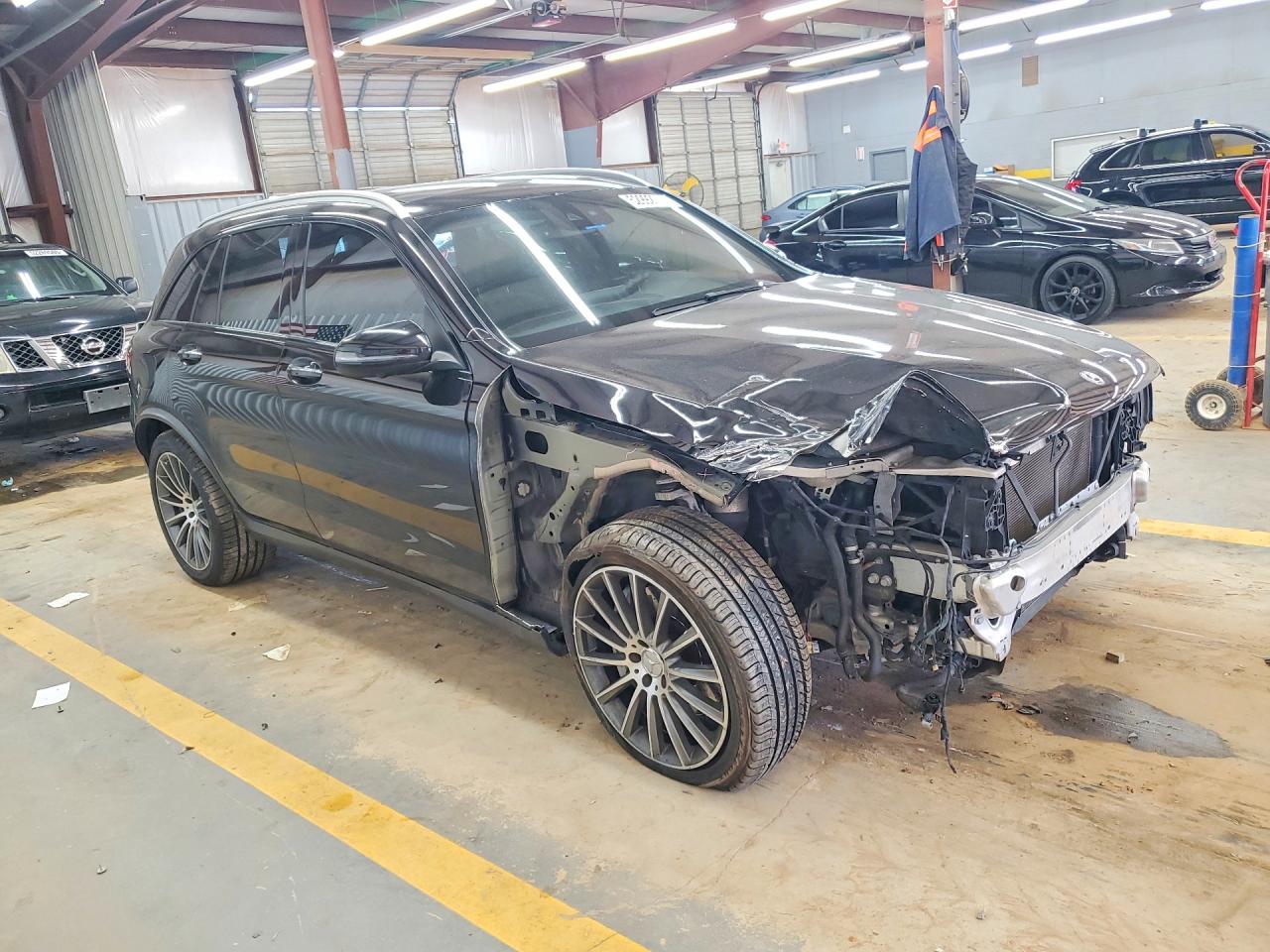 2019 MERCEDES-BENZ GLC