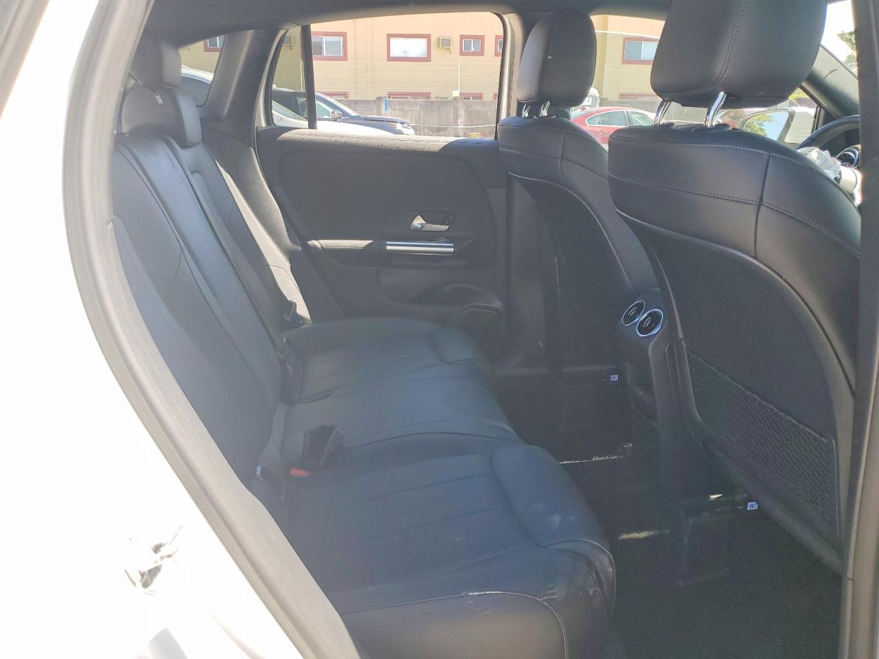 2021 MERCEDES-BENZ GLA