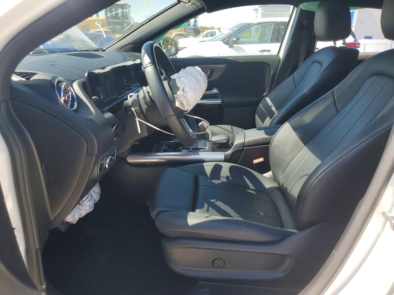 2021 MERCEDES-BENZ GLA