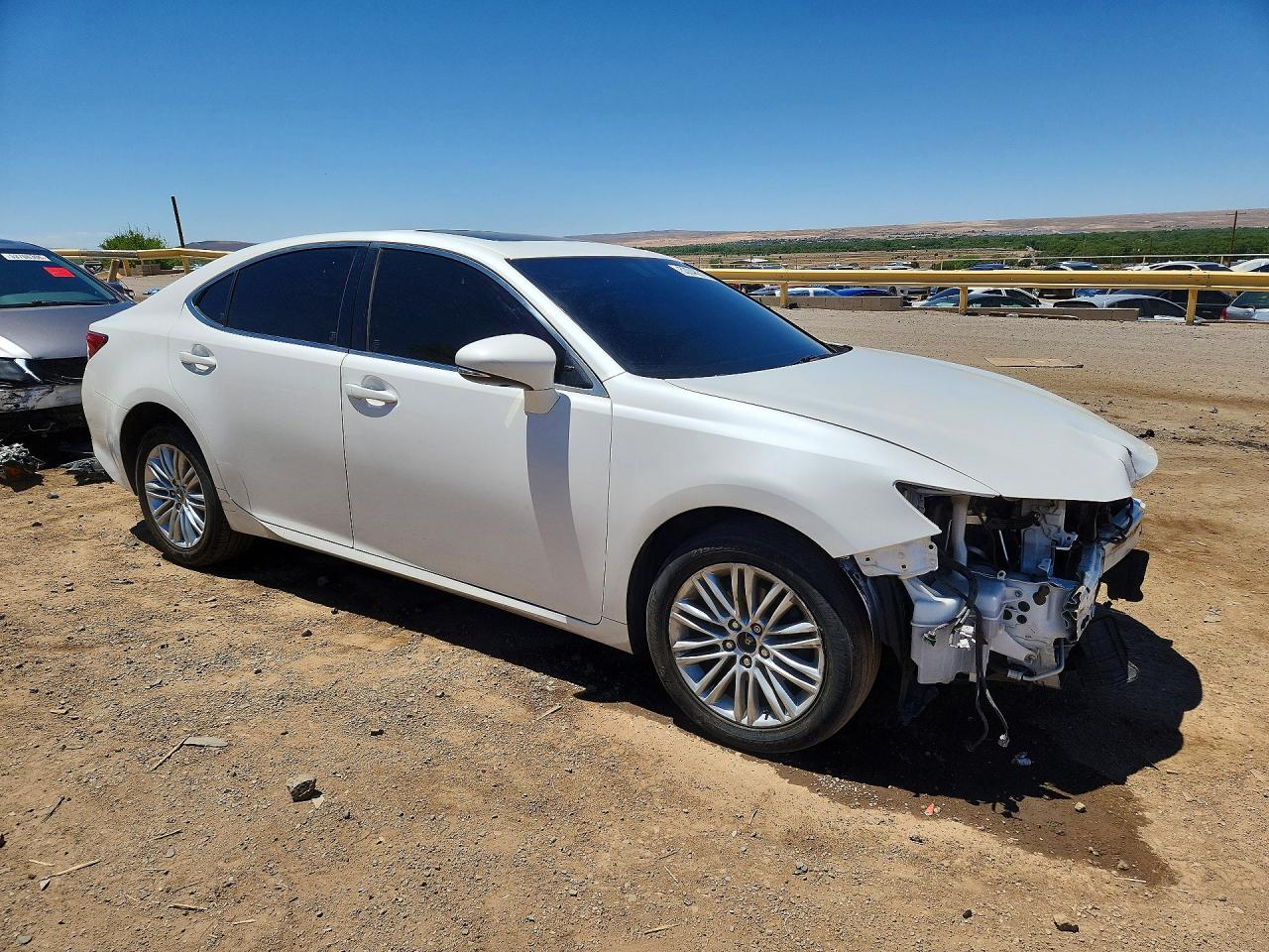 2015 LEXUS ES