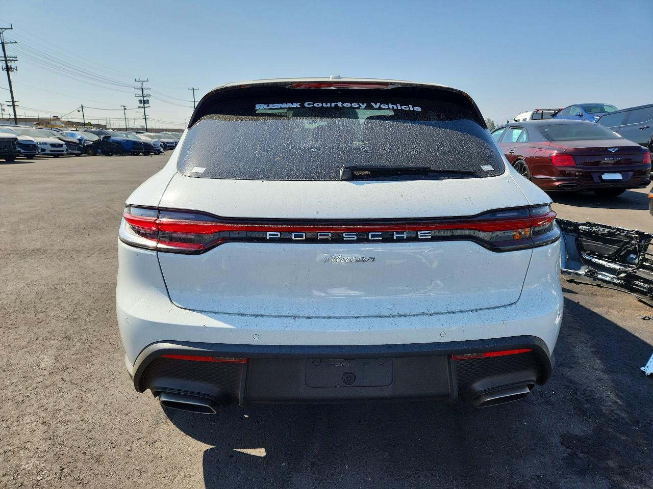 2026 PORSCHE MACAN