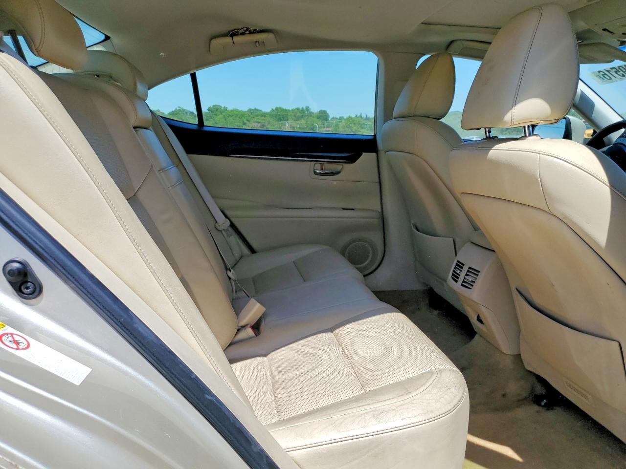 2013 LEXUS ES