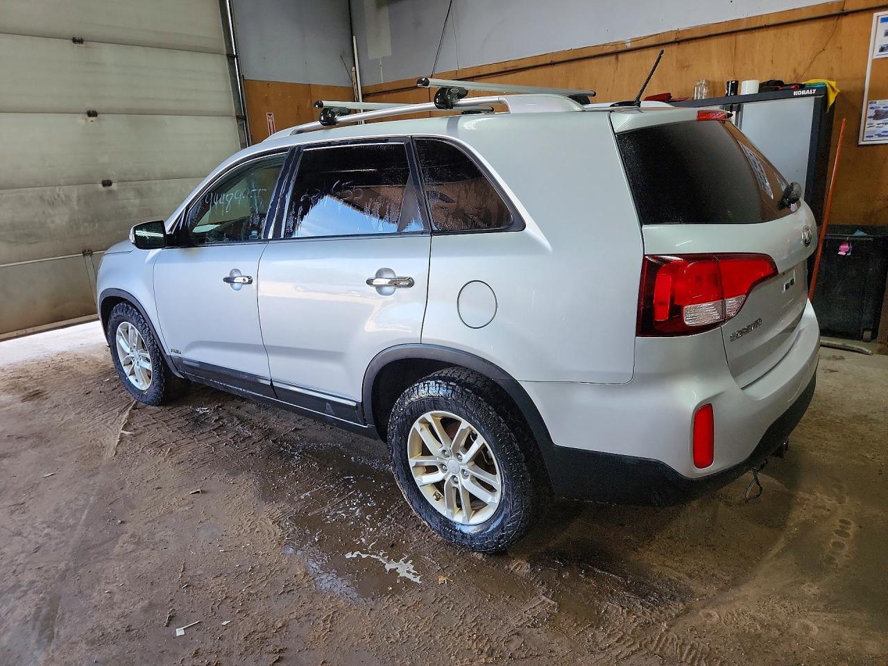 2015 KIA SORENTO