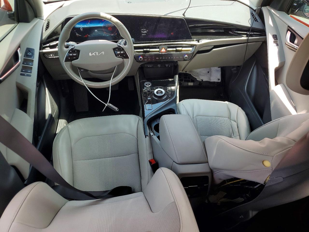 2023 KIA NIRO — ?