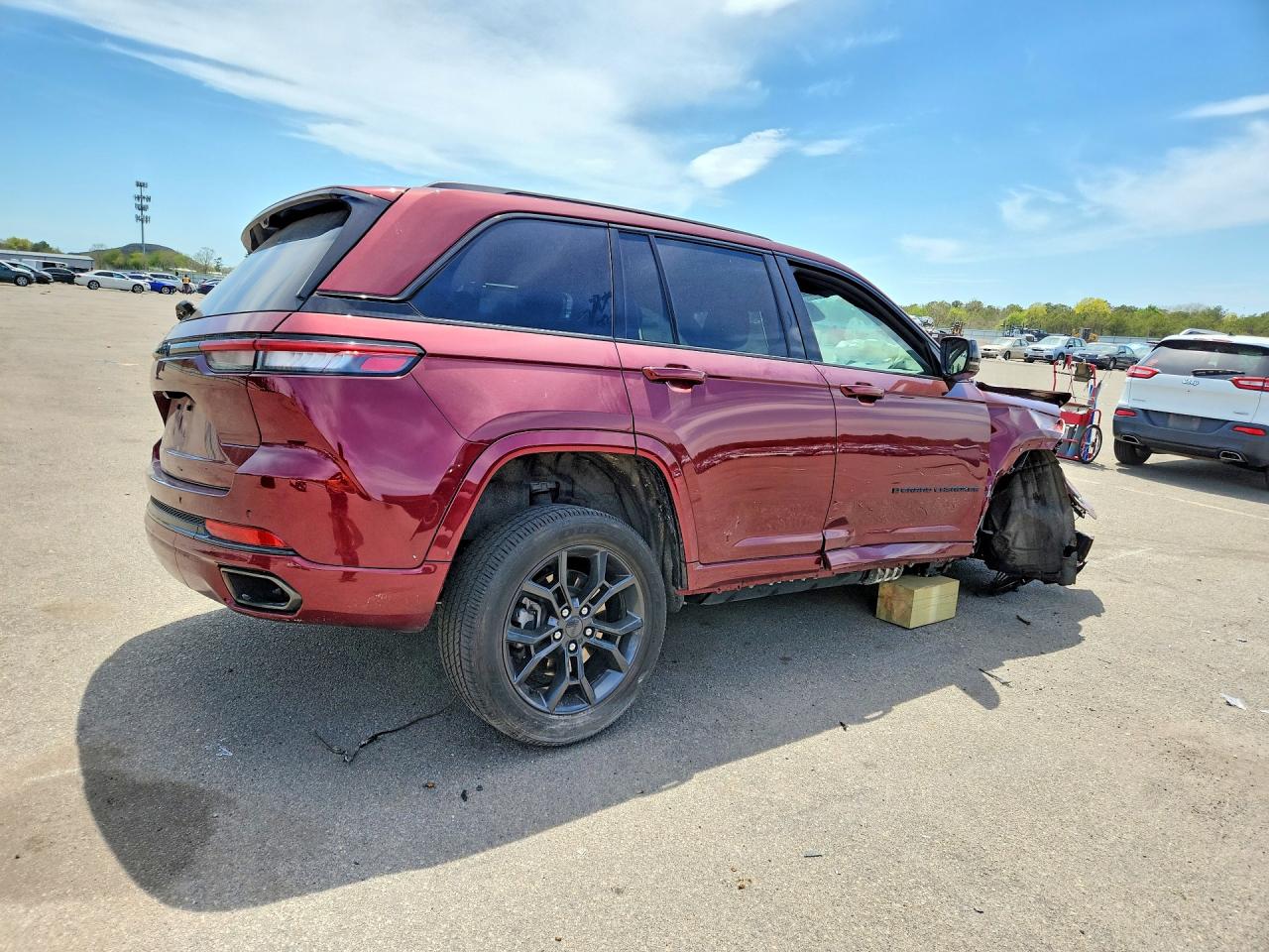 2024 JEEP GRAND CHEROKEE