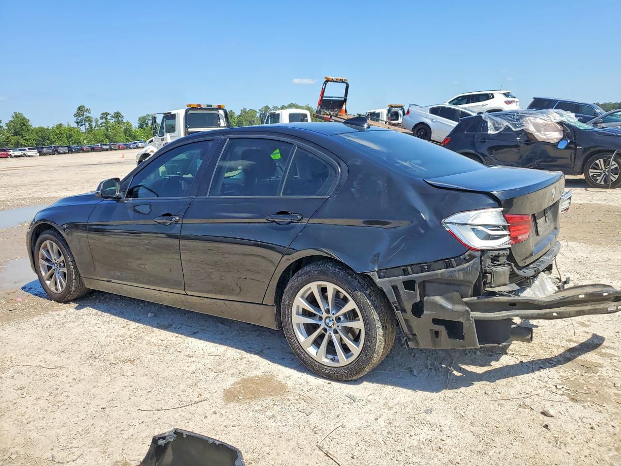 2018 BMW 3-Series 320