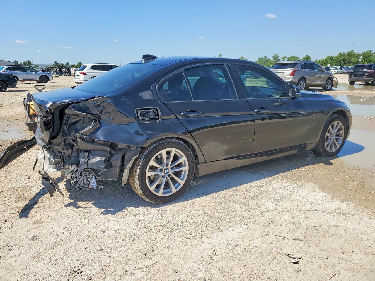 2018 BMW 3-Series 320