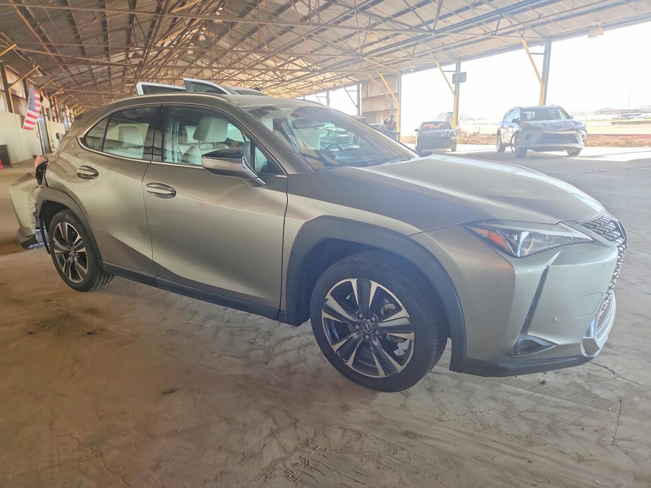 2021 LEXUS UX