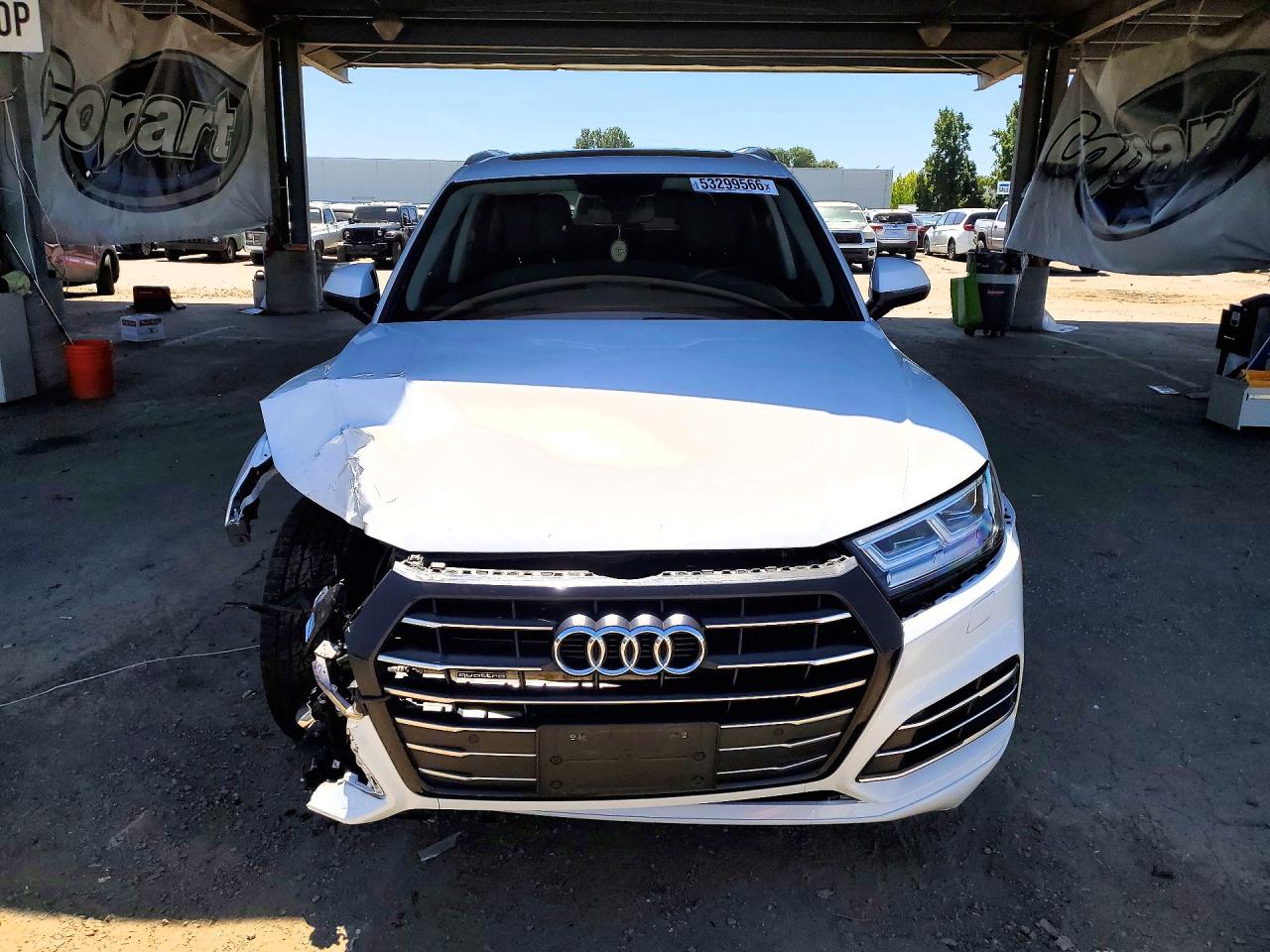 2020 AUDI Q5 E