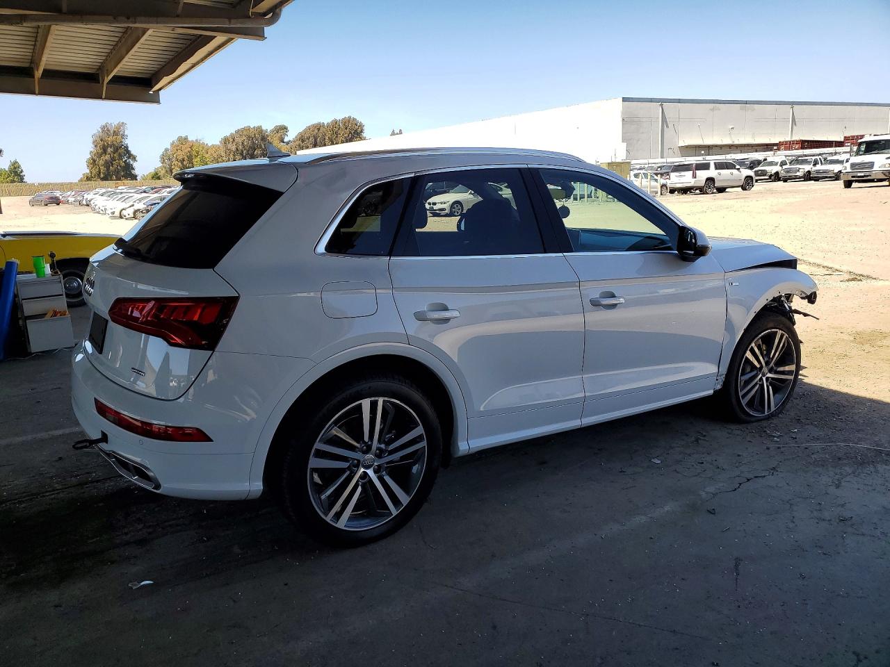 2020 AUDI Q5 E