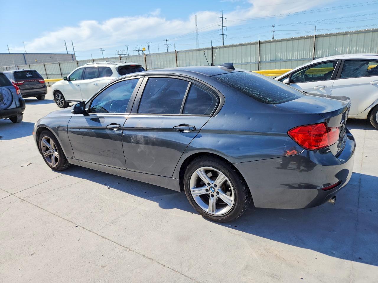 2014 BMW 3-Series 320