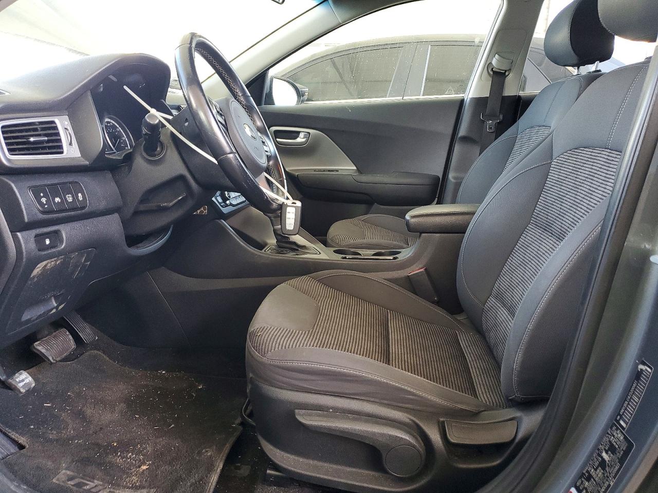 2018 KIA NIRO