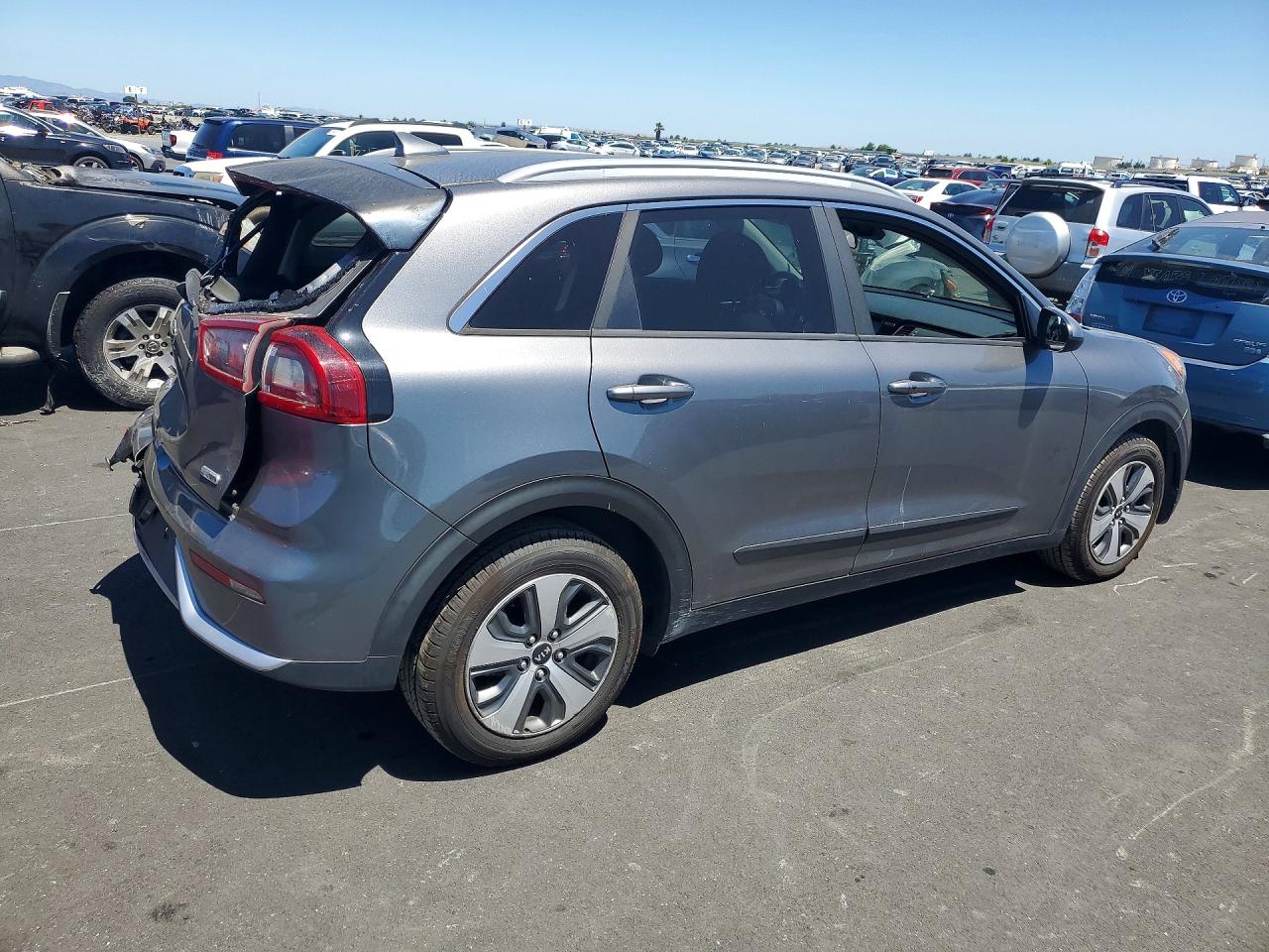 2018 KIA NIRO
