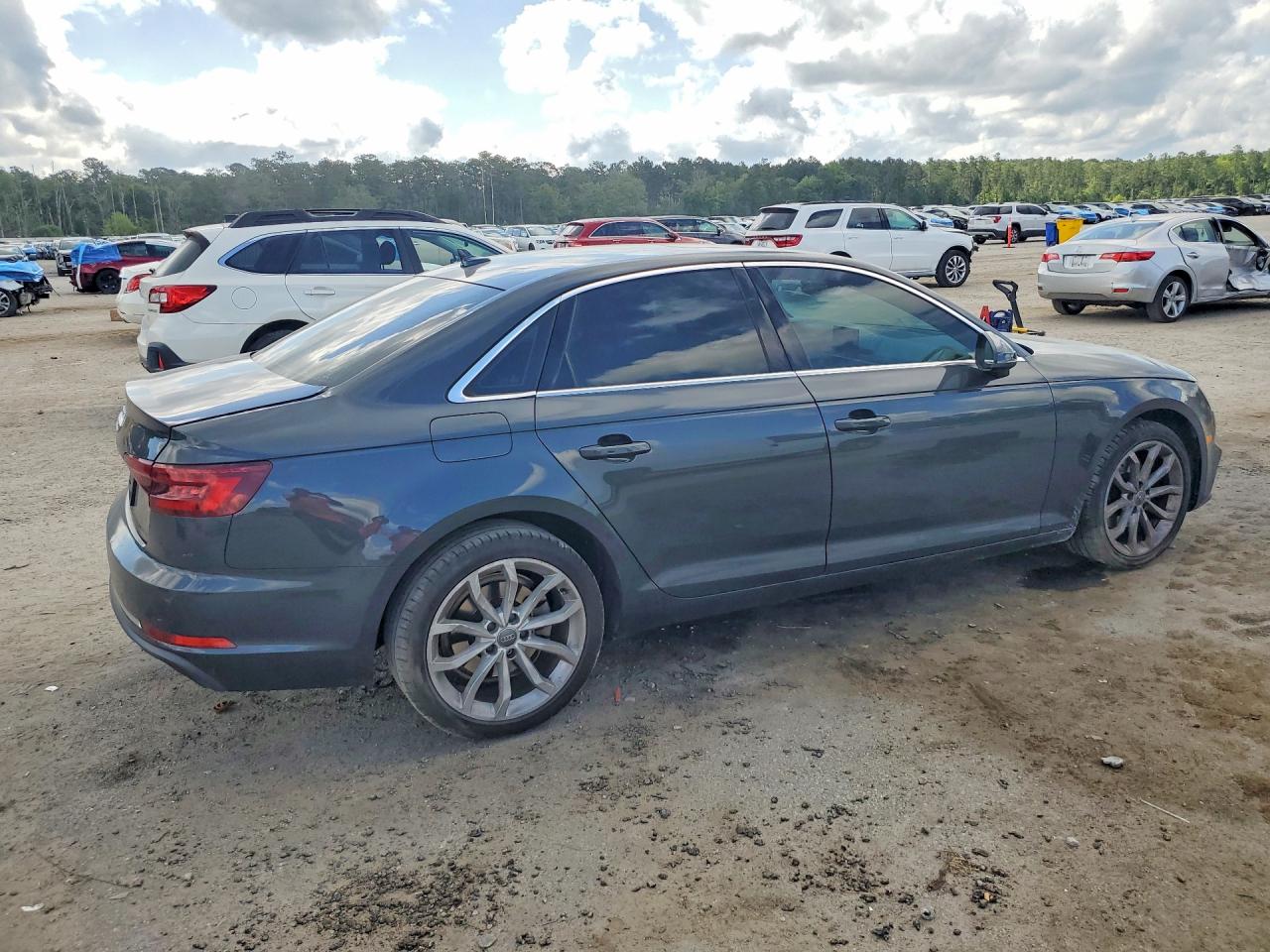 2019 AUDI A4