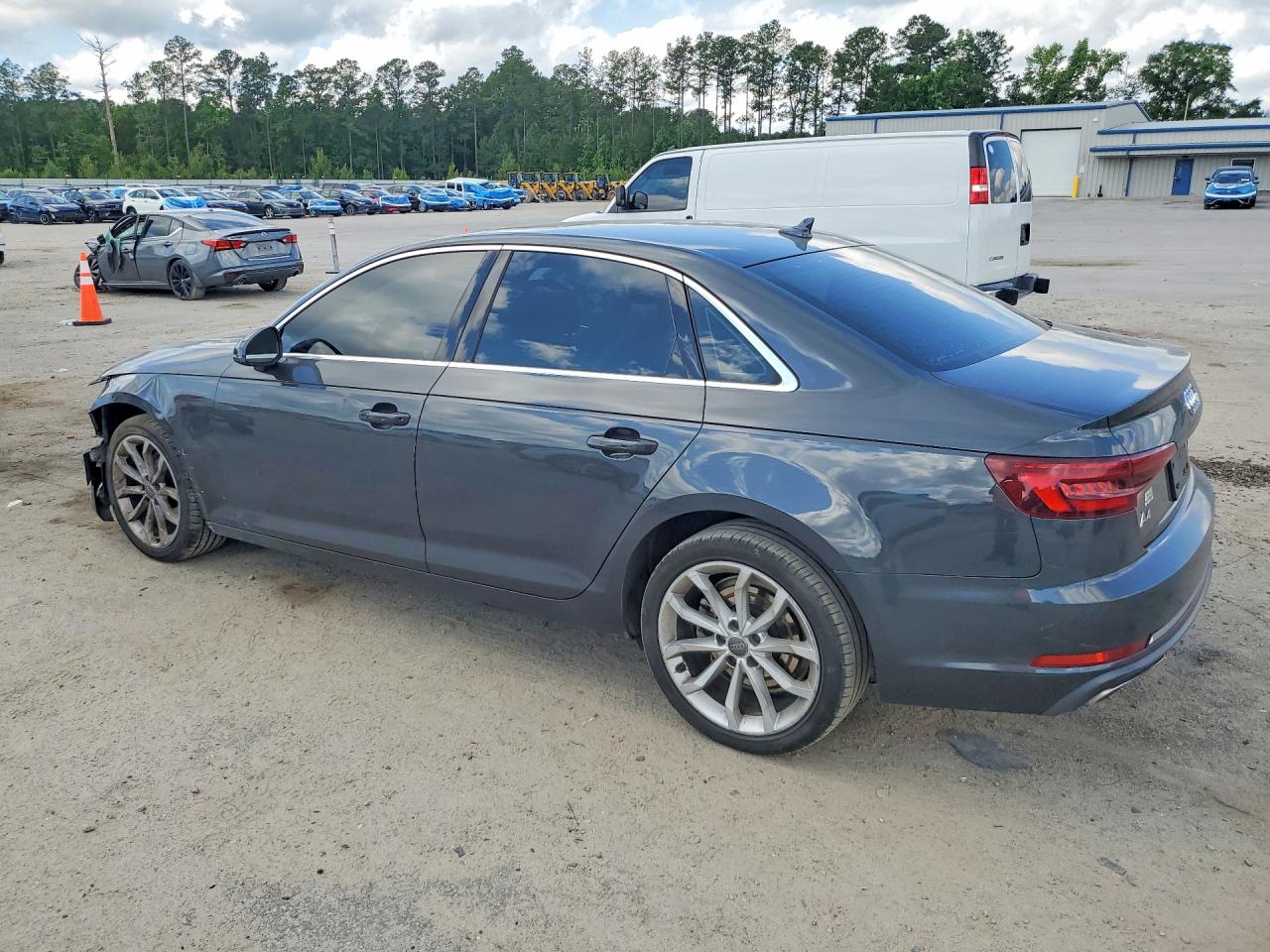 2019 AUDI A4