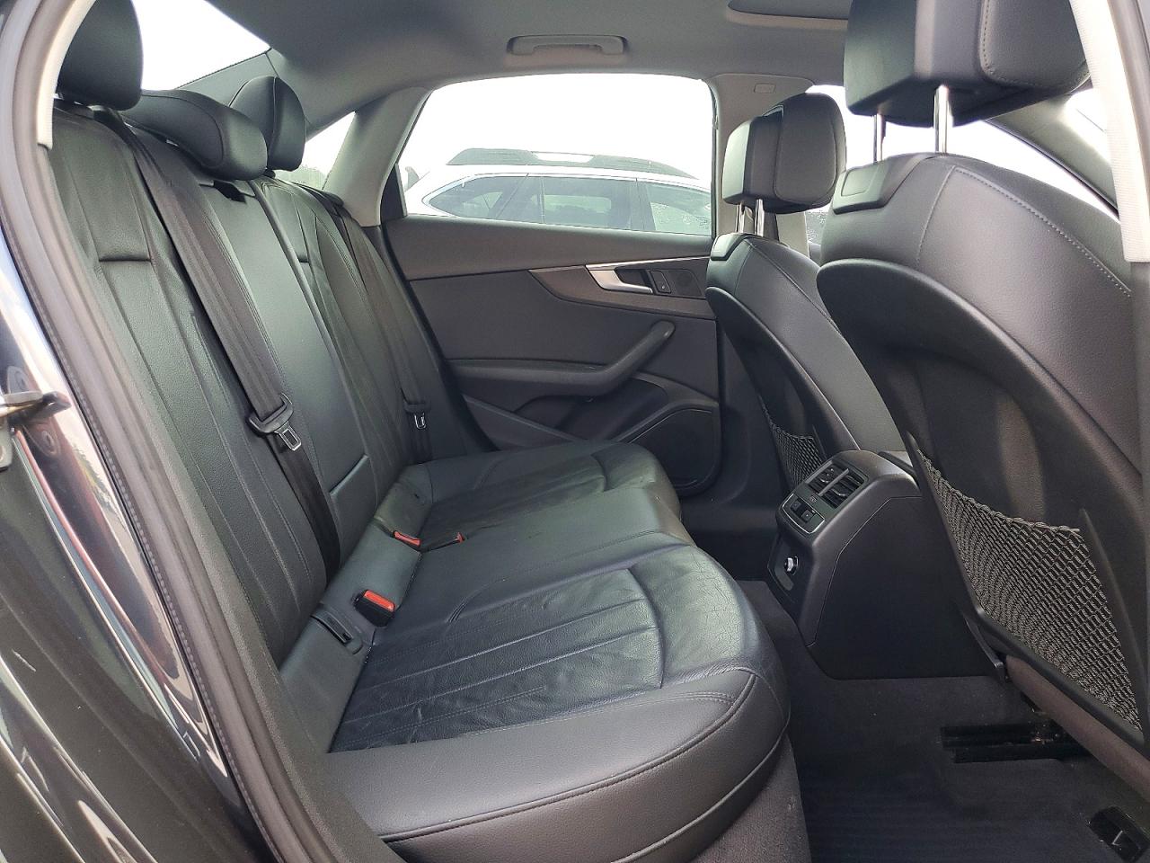 2019 AUDI A4