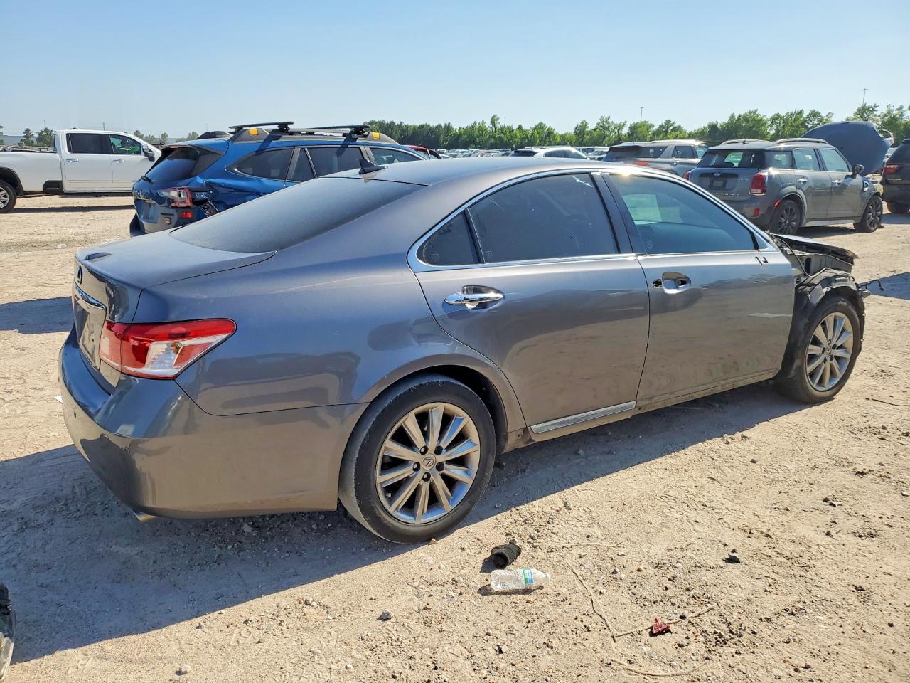 2012 LEXUS GSV40L ES
