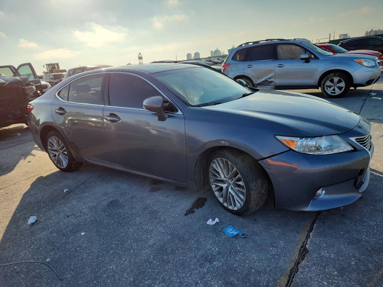 2014 LEXUS ES