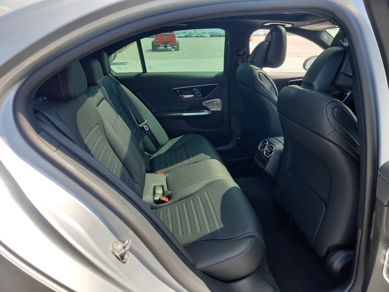2025 MERCEDES-BENZ C