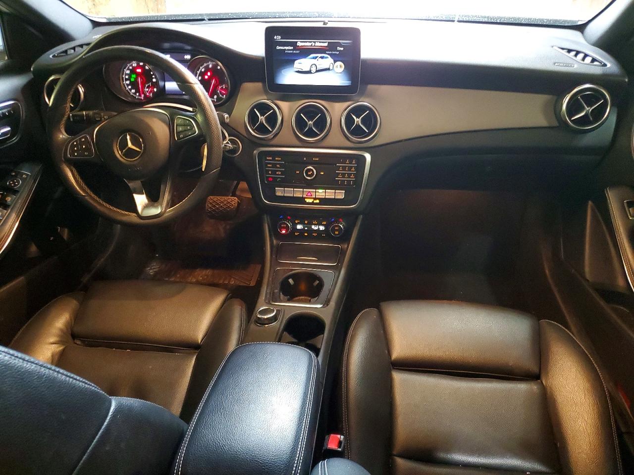 2018 MERCEDES-BENZ GLA