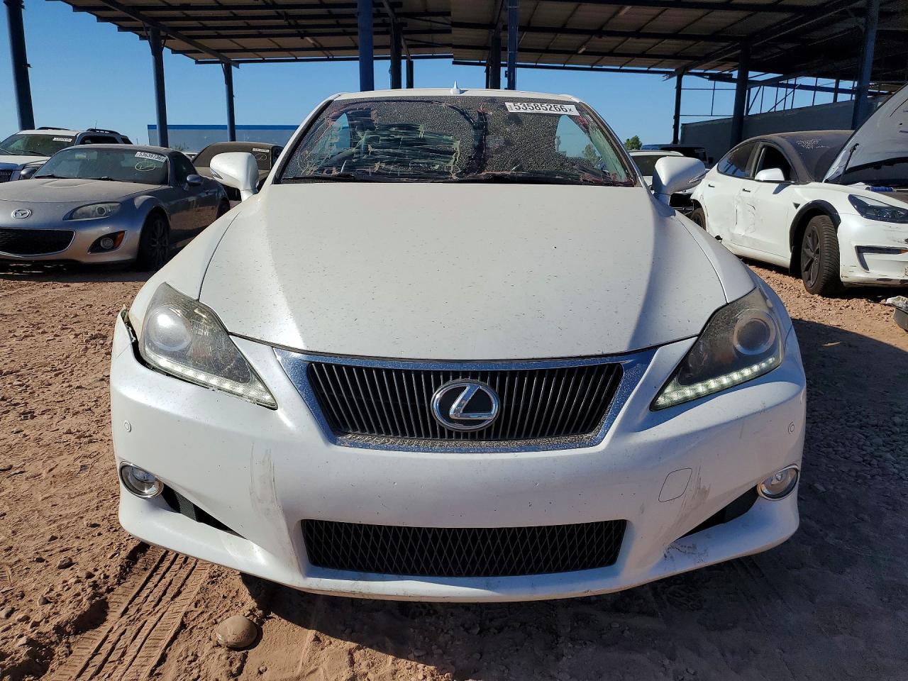 2015 LEXUS IS