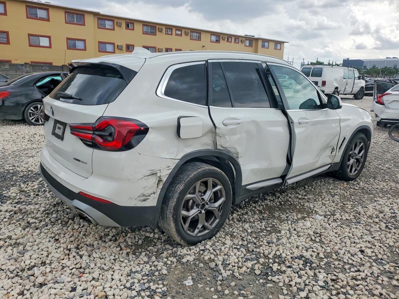 2024 BMW X3