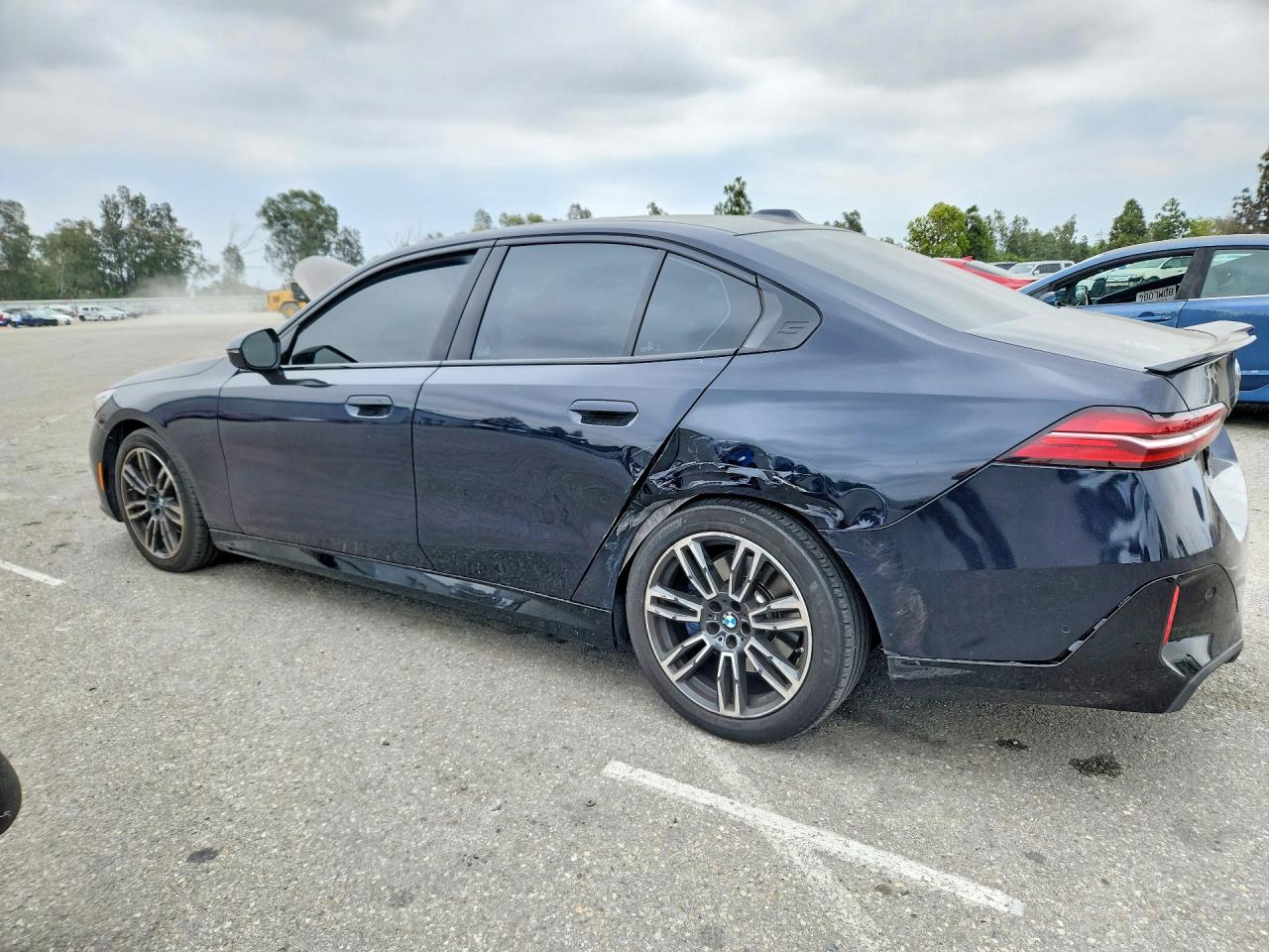 2024 BMW 5-Series 530